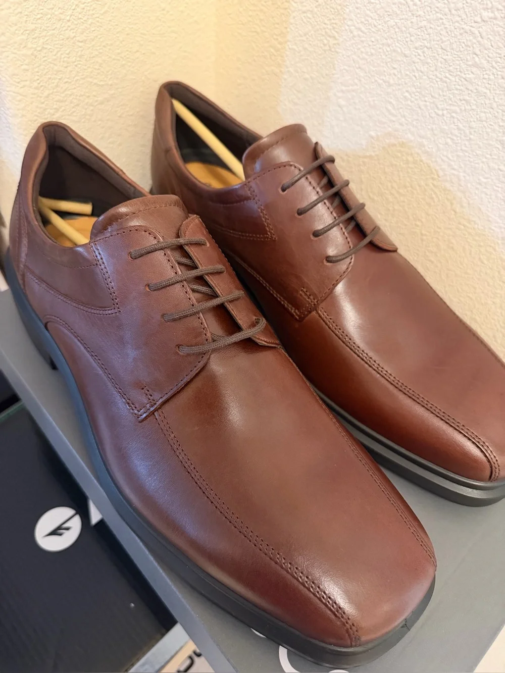 ECCO Helsinki 2 Men's Leather Derby Dress Shoes | Mink Brown size 12-12.5 (US)